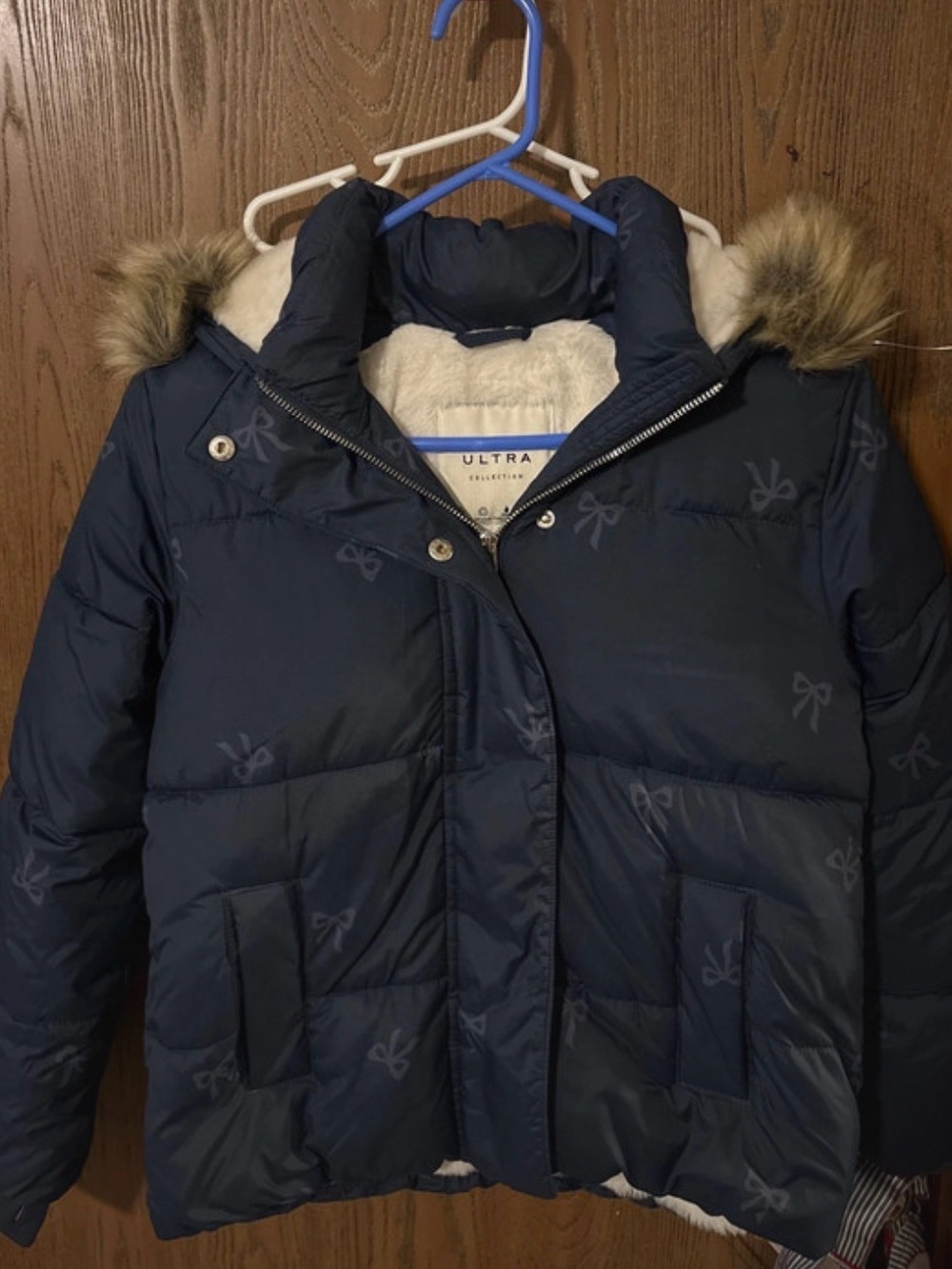 Abercrombie & Fitch Navy Girls Puffer Jacket with Faux Fur Trim size 11 12